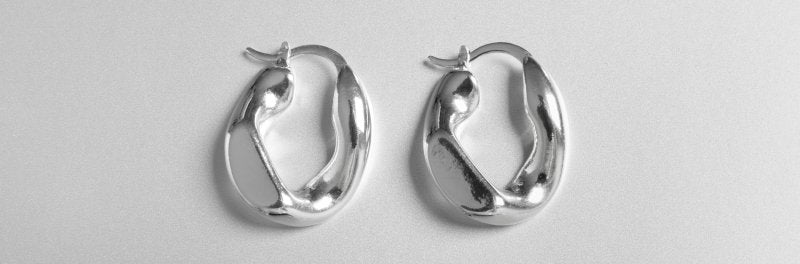 From dullness to sparkle: Learn how to clean sterling silver earrings