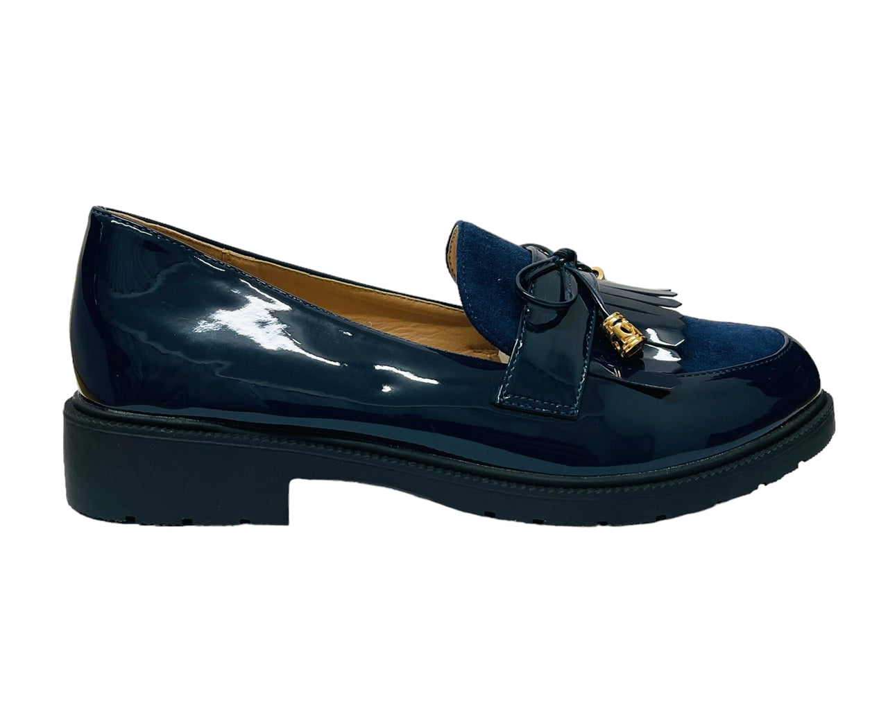 Faux Patent Leather Slip On Tassel Shoes