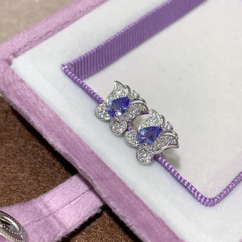 Elegant Natural Butterfly Stud Earrings with Pear - Shaped Tanzanite and CZ - 925 Silver - Perfect for Women - 4x6 mm Tanzanite from Tanzania - Heated Treatment - Dimensions: 1x1 cm - Earnings - British D'sire