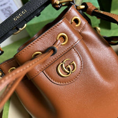 Gucci women's bags, crossbody bags - British D'sire