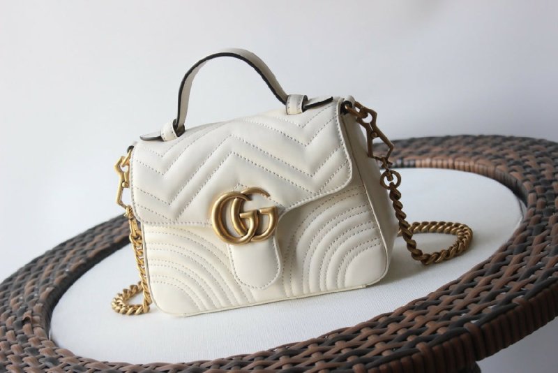 Gucci women's bags, crossbody bags, bucket bags，Gucci Marmont camera bag - British D'sire