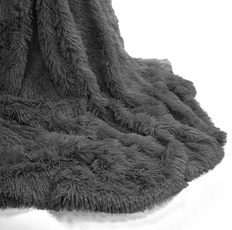 HUG & SNUG THROW LUXURY BLANKET - Home, Furniture & DIY:Home Décor:Throws - British D'sire