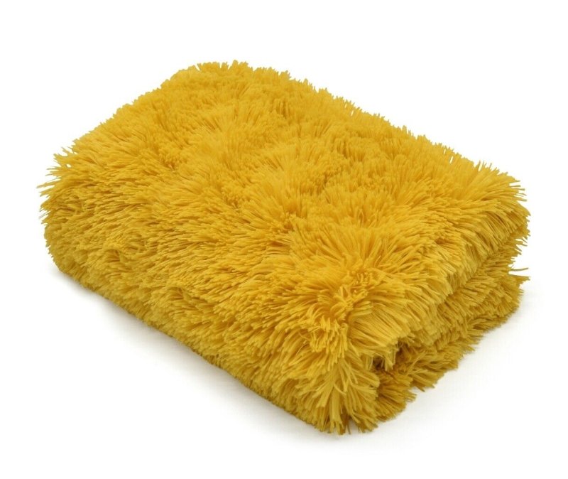 HUG & SNUG THROW LUXURY BLANKET - Home, Furniture & DIY:Home Décor:Throws - British D'sire