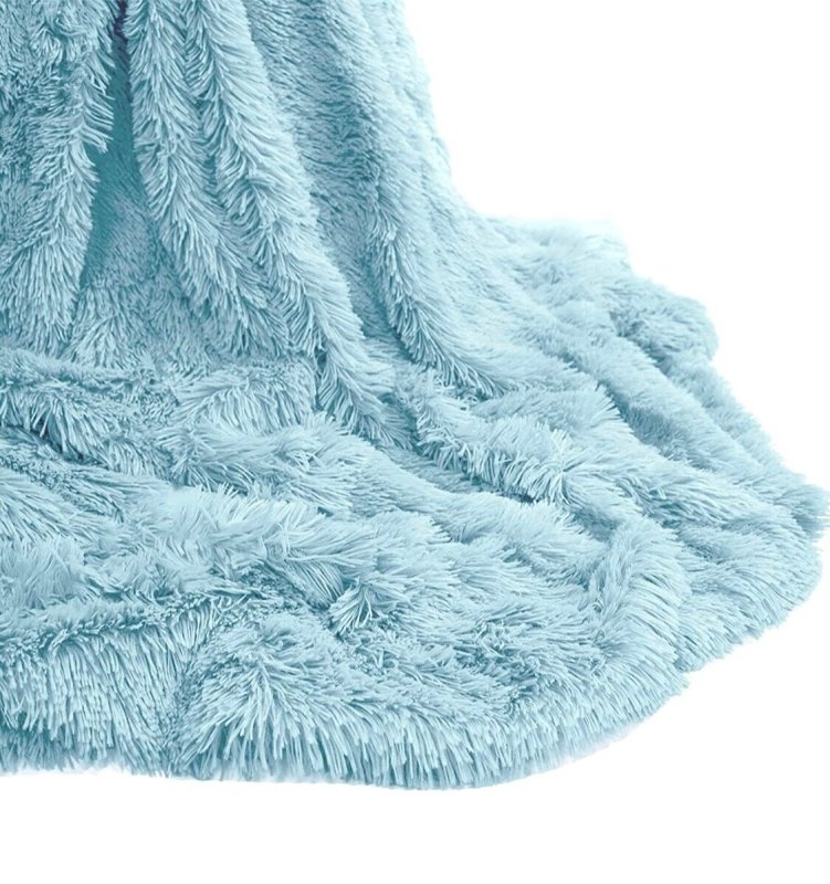 HUG & SNUG THROW LUXURY BLANKET - Home, Furniture & DIY:Home Décor:Throws - British D'sire