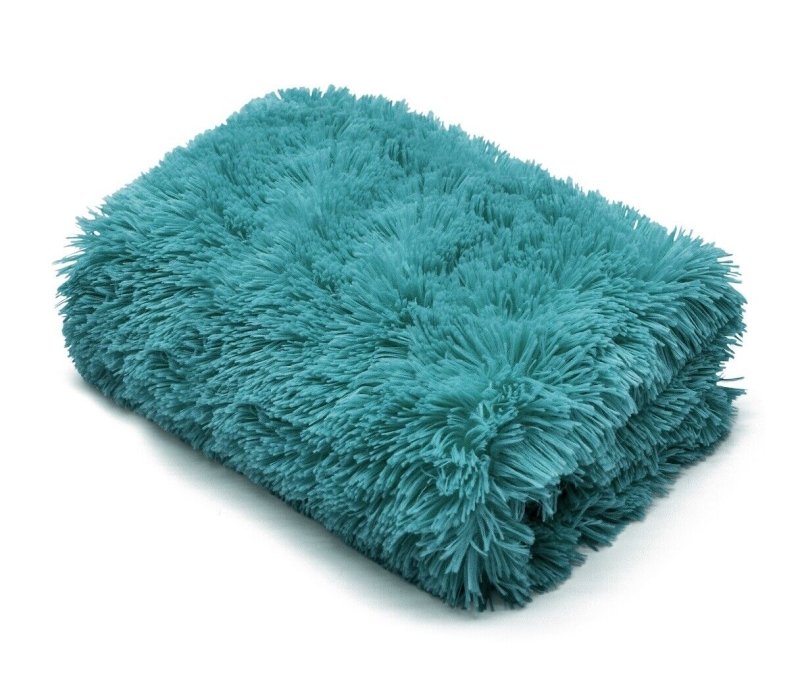 HUG & SNUG THROW LUXURY BLANKET - Home, Furniture & DIY:Home Décor:Throws - British D'sire