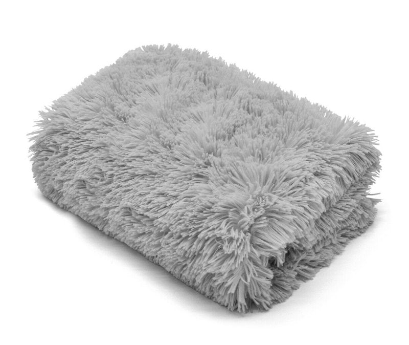 HUG & SNUG THROW LUXURY BLANKET - Home, Furniture & DIY:Home Décor:Throws - British D'sire