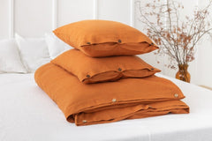 Light Chestnut linen bedding set with coconut buttons - Bedding sets with buttons - British D'sire