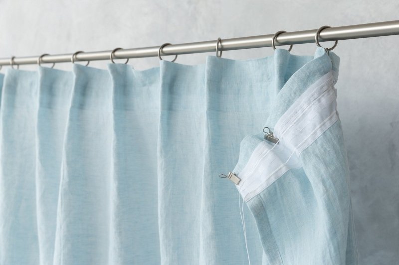 Linen curtain with pleating tape and crown in Safari green - Pleating tape - British D'sire