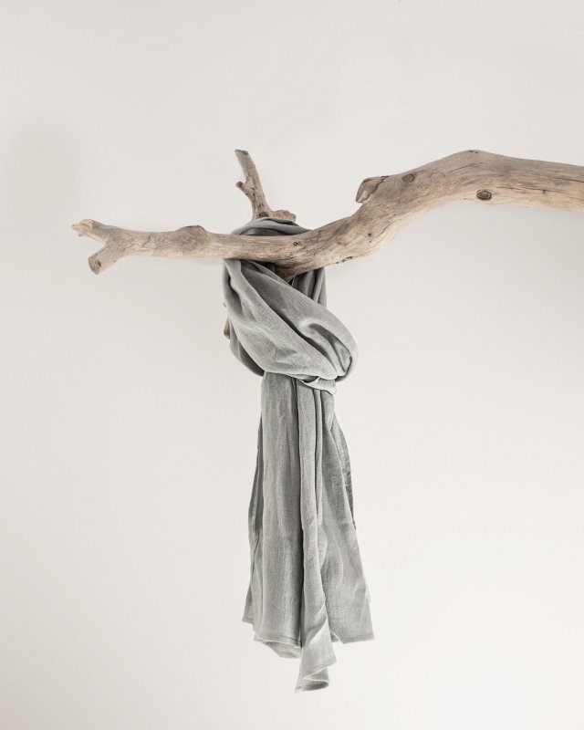 Linen scarf in Light Grey - Scarf - British D'sire