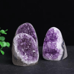 Natural Amethyst Cluster Wholesale rough amethyst geode cluster specimen for feng shui decoration - Crystal Image - British D'sire