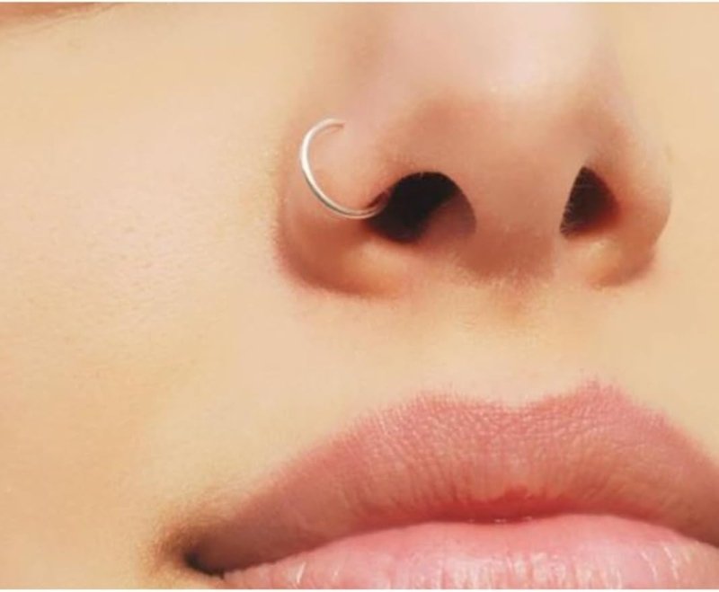 ROMAXO 2 Pcs Plain Silver Nose Ring 20g Piercing Jewellery, 6mm 8mm Nose Rings hoop Snug and Super Snug Nose Ear Lip ring Tragus Septum Piercing Jewellery, stainless Steel Women Girl's Gift - Nose Rings - British D'sire