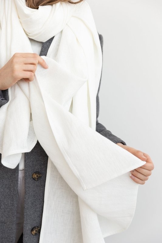 White linen scarf - Scarf - British D'sire