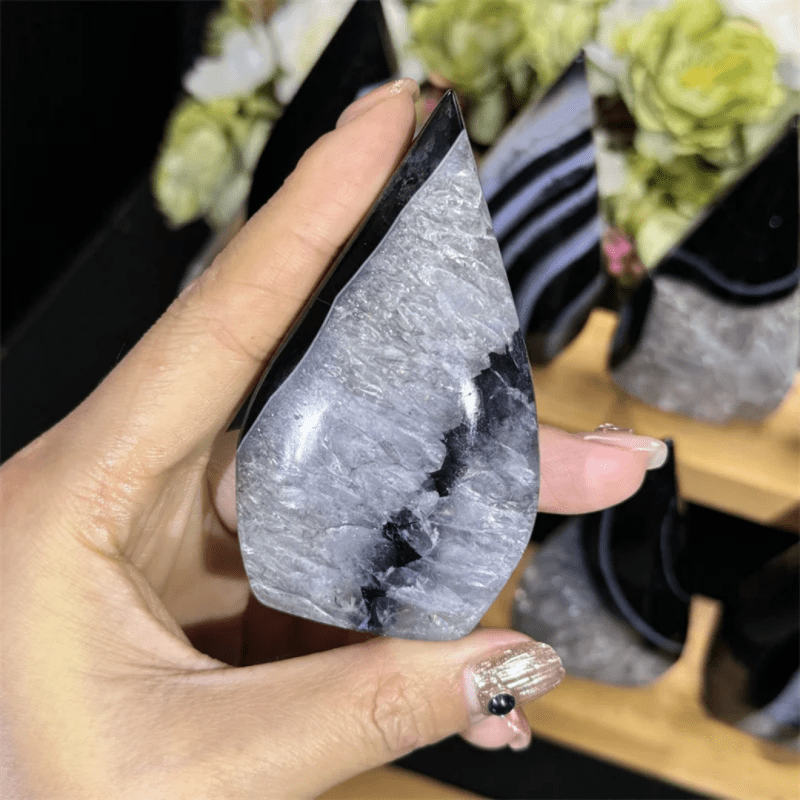 Wholesale crystal craft drop shape ornaments black lace agate freedom for sale - Ornaments - British D'sire