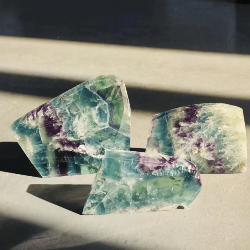 Wholesale Natural crystal slab raw rough fluorite slice for home decoration - Crystal Image - British D'sire