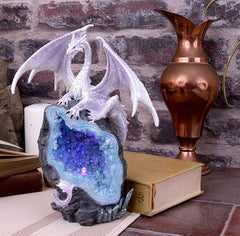 Zen - Glacial Custodian White Dragon Geode Protector Figurine (28cm) – Hand - Painted Resin Sculpture – A Symbolic and Thoughtful Gift for Loved Ones. - Decor Sculpture - British D'sire