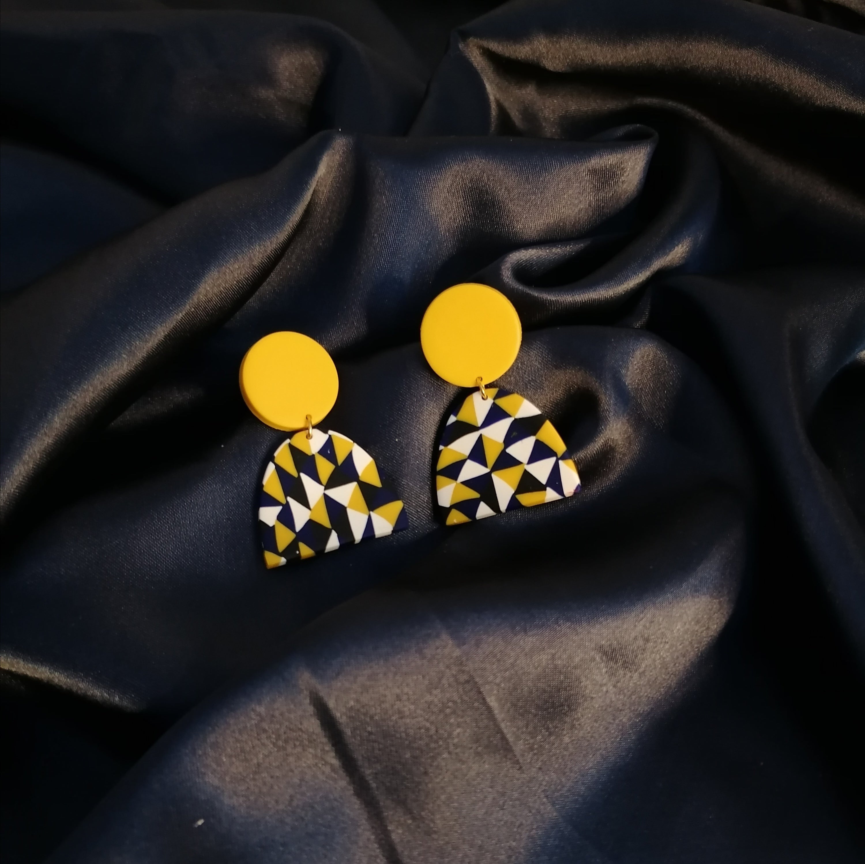 Kahosi earrings - British D'sire