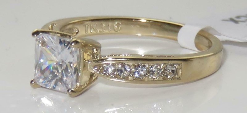 Jewellery Kingdom 1.50CT Cubic Zirconia Ladies Engagement Princess Ring (Yellow Gold) - Jewelry Rings - British D'sire