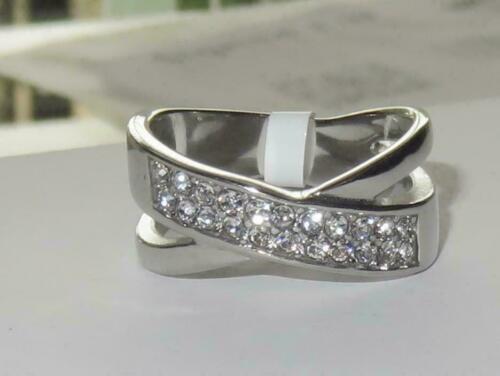 Jewellery Kingdom Band Crossover Cubic Zirconia Stainless Steel Ladies Ring (Silver) - Jewelry Rings - British D'sire