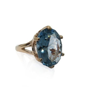 Jewellery Kingdom Blue Topaz Oval Solitaire Steel Ring (Rose Gold& Blue) - Rings - British D'sire