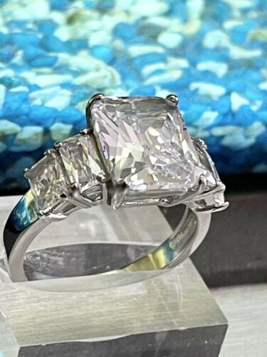 Jewellery Kingdom Emerald Cut Silver Stainless Steel Anniversary Cocktail Sparkling Ladies Cubic Zirconia Ring - Jewelry Rings - British D'sire