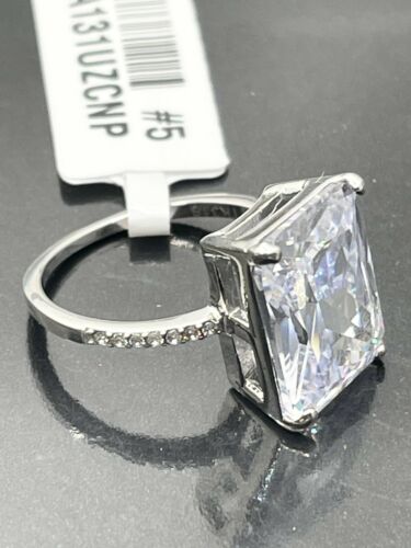 Jewellery Kingdom Emerald Cut Simulated Diamonds Stainless Steel 8 Carat Ring (Silver) - Jewelry Rings - British D'sire