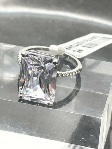 Jewellery Kingdom Emerald Cut Simulated Diamonds Stainless Steel 8 Carat Ring (Silver) - Jewelry Rings - British D'sire