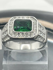 Jewellery Kingdom Emerald Green Pinky Stainless Steel Cubic Zirconia Classy Mens Signet Ring - Jewelry Rings - British D'sire