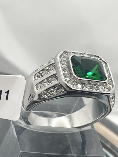 Ultimate Design Radiant Cut Green Emerald 925 Sterling Silver 14K Yellow  Gold Over Diamond Halo Pinky Ring for Men (5)|Amazon.com