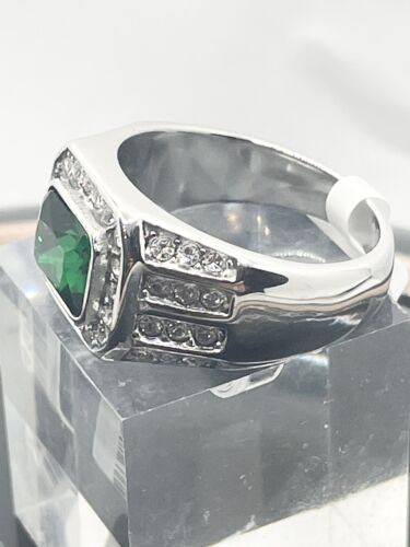 Jewellery Kingdom Emerald Green Pinky Stainless Steel Cubic Zirconia Classy Mens Signet Ring - Jewelry Rings - British D'sire