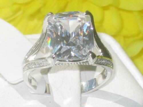 Jewellery Kingdom Ladies Cubic Zirconia Cushion Cut Sparkling Ring (Sterling Silver) - Jewelry Rings - British D'sire