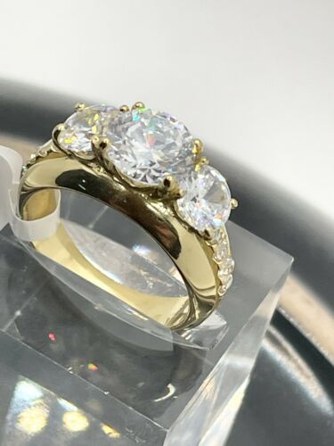 Jewellery Kingdom Ladies Three Stone Anniversary Simulated Diamonds 4 Carat Ring (Gold) - Jewelry Rings - British D'sire