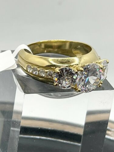 Jewellery Kingdom Ladies Three Stone Anniversary Simulated Diamonds 4 Carat Ring (Gold) - Jewelry Rings - British D'sire