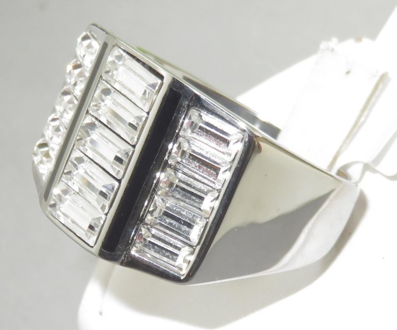 Jewellery Kingdom Mens Cz Signet Emerald Cut Stainless Steel Super Sparkling Ring (Silver) - Jewelry Rings - British D'sire