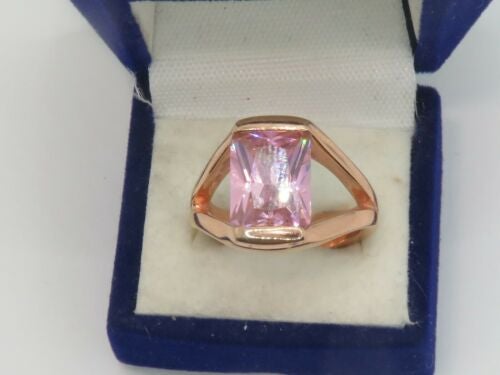Jewellery Kingdom Sapphire Emerald Cubic Zirconia 3CT Sterling Silver Ladies Ring (Pink & Rose Gold) - Rings - British D'sire
